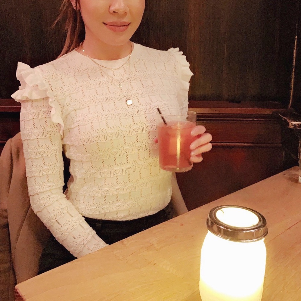 EUC ZARA White Open Knit Long-Sleeve Top S Shoulder Detail